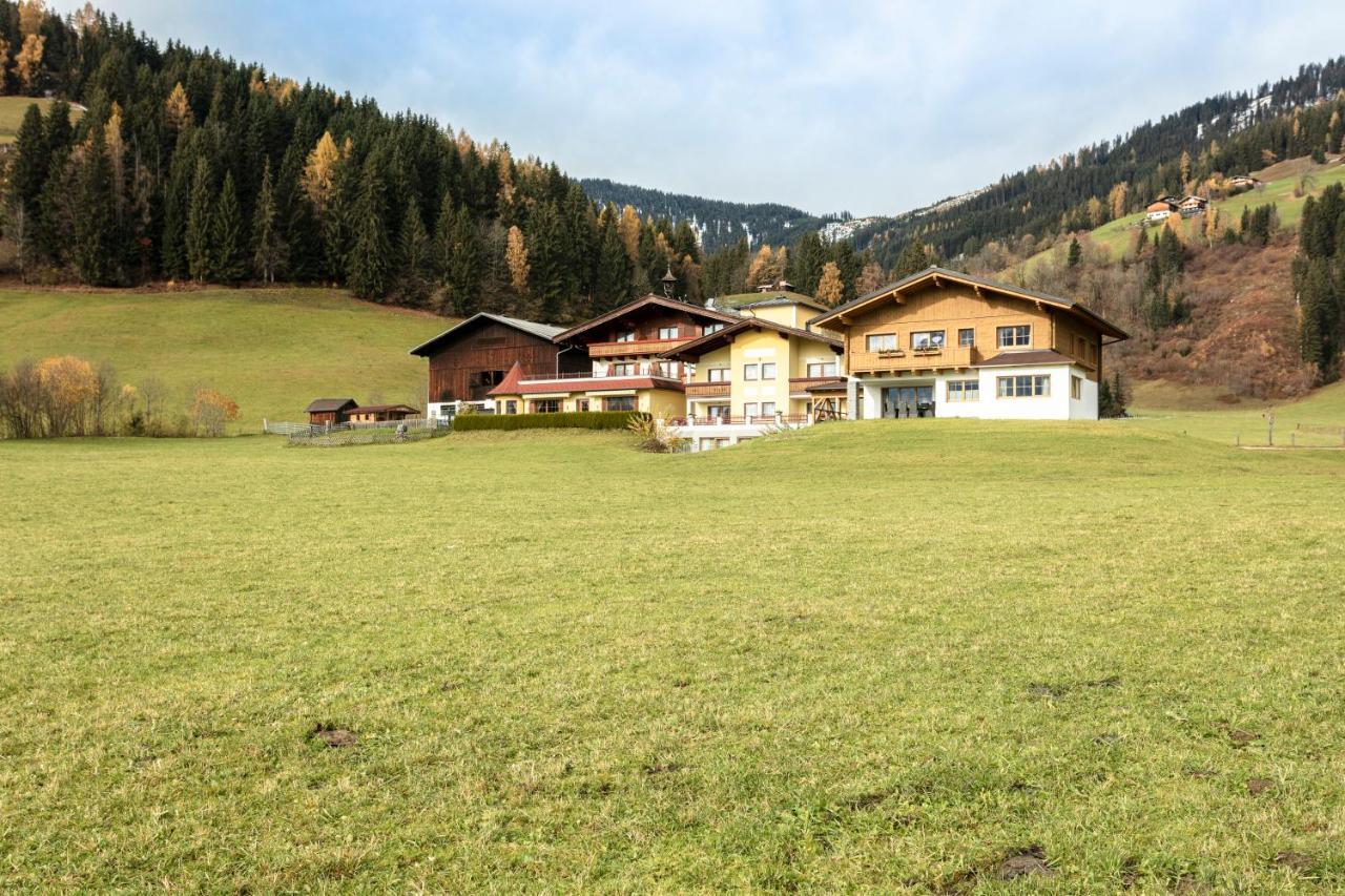 Landhotel Hinteraigengut Flachau Bagian luar foto
