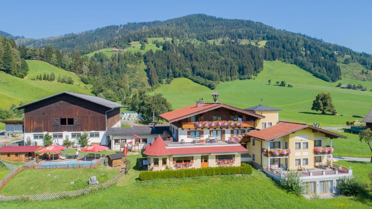 Landhotel Hinteraigengut Flachau Bagian luar foto