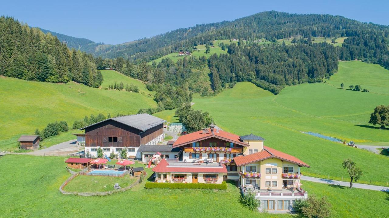 Landhotel Hinteraigengut Flachau Bagian luar foto