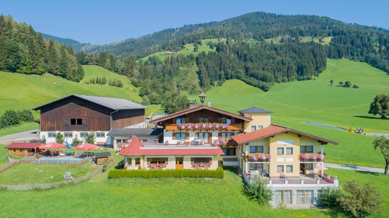 Landhotel Hinteraigengut Flachau Bagian luar foto